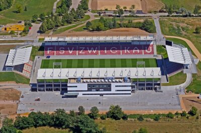 Neues Zwickauer Stadion im Stresstest - Die neue Zwickauer Fußball-Arena im Stadtteil Eckersbach