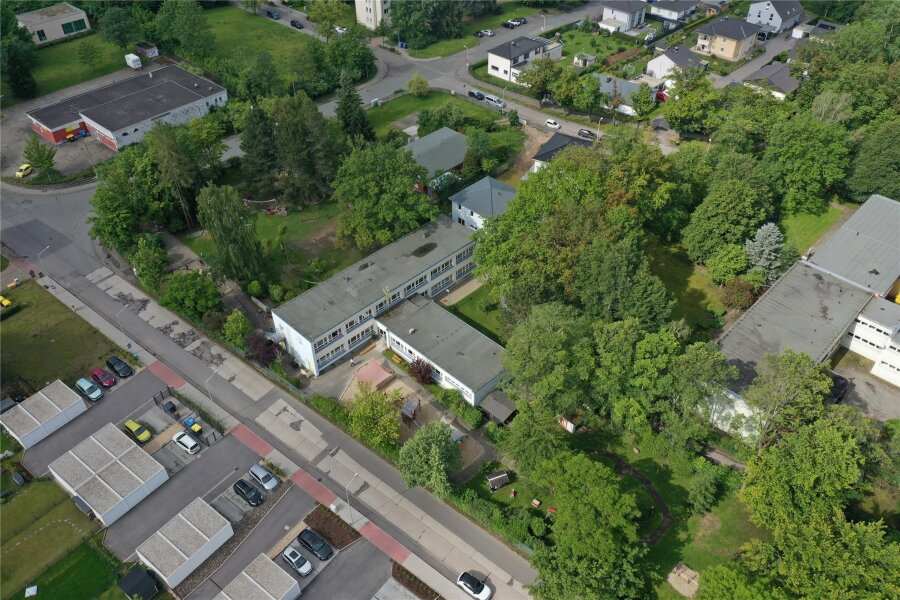 Neugestaltung der Kita „Sputnik“ in Zwickau-Eckersbach: 300.000 Euro für neue Außenanlagen - Der große Garten der Kita Sputnik soll neu gestaltet werden.