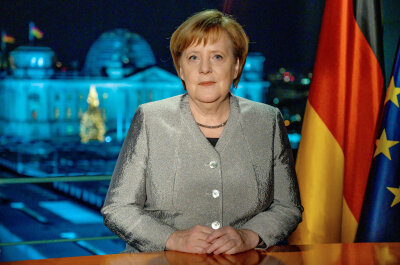 Neujahrsansprache: Merkel sieht Deutschland vor wichtigen Aufgaben - «globale Lösungen» - Bundeskanzlerin Angela Merkel (CDU), aufgenommen nach der Aufzeichnung ihrer Neujahrsansprache im Kanzleramt.