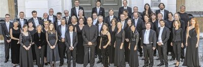 Neujahrskonzert in Hainichen ausverkauft: Hier bekommen Sie noch Karten - Die Mittelsächsischen Philharmonie unter der Leitung ihres Generalmusikdirektors Attilio Tomasello.