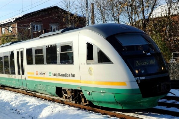 Neumark: Vier Bahnlinien sind in Gefahr - Die Vogtlandbahn ist angesichts der aktuellen Finanzierungspläne des Freistaates besorgt.