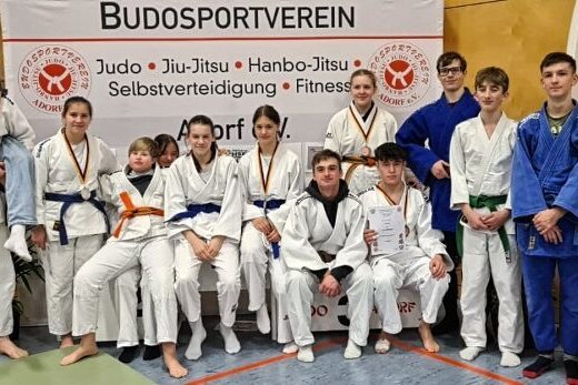 Neun Rodewischer schaffen Qualifikation - Von den 13 angetretenen Rodewischer Judoka lösten neun das Ticket für die Mitteldeutsche Meisterschaft. 