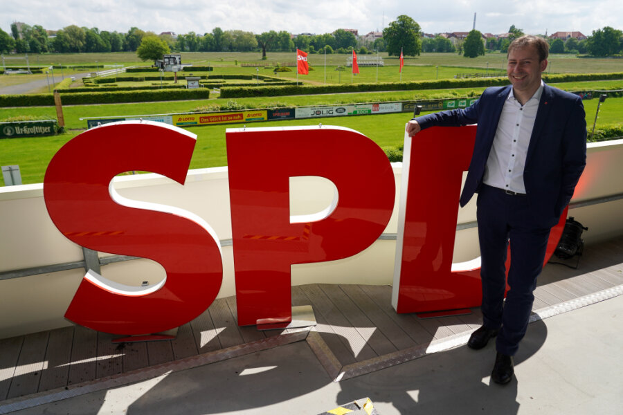 Holger Mann, Vorsitzender der SPD Leipzig, Spitzenkandidat der SPD Sachsen auf dem Landesparteitag seiner Partei in Leipzig