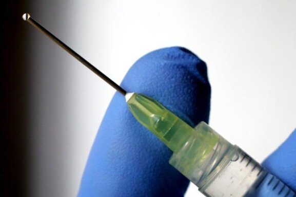 Newsblog Corona: EMA rechnet mit einer Zulassung von Omikron-Impfstoffen bis September