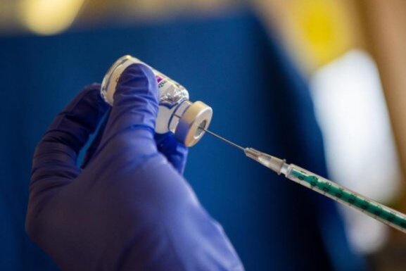 Newsblog Corona: Impfkommission hält an Priorisierung fest - 