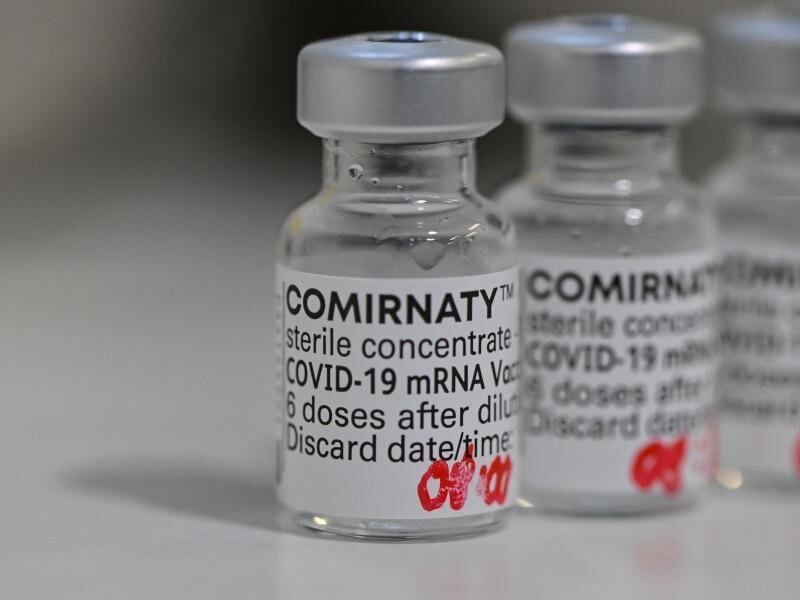 Newsblog Corona: Impfstoffhersteller glaubt an Wirksamkeit gegen neue Mutationen -             Der Impfstoff Comirnaty des Herstellers Biontech/Pfizer.