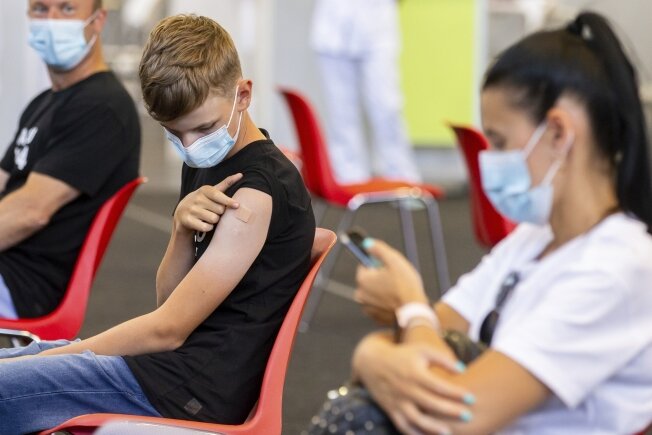 Newsblog Corona: Sprunghafter Anstieg der Corona-Impfung bei Kindern und Jugendlichen - 