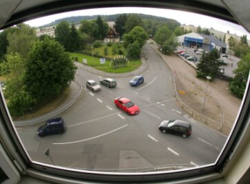 Blick auf Straßenkreuzung