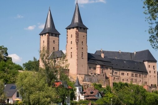 Nicht jeder Ort von Tourismusplänen überzeugt - Schloss Rochlitz gehört zu den markantesten Sehenswürdigkeiten im Raum Rochlitzer Muldental. Mit neuen Plänen hofft der Heimat- und Verkehrsverein auf mehr Fördermittel und Werbung für die Region. 