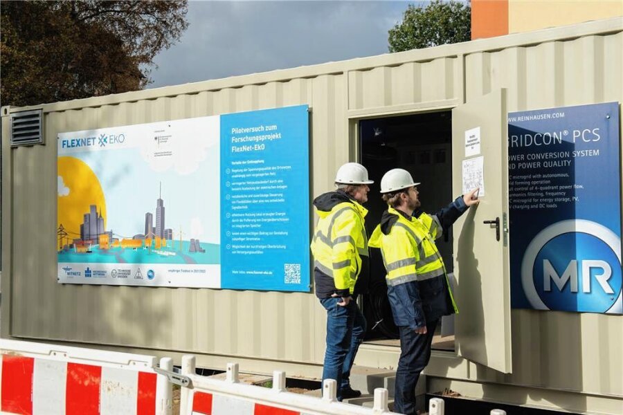 Niederbobritzsch: Wie Stromausfälle und Schäden an elektrischen Leitungen verhindert werden sollen - Ein spezieller Container ist für den Feldtest in Niederbobritzsch aufgestellt worden. 