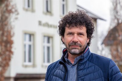 Niederwiesa: 1,5-Millionen-Kredit nicht genehmigt - Niederwiesas Bürgermeister Raik Schubert muss im Rathaus zurzeit ohne Kämmerer auskommen.