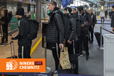 Niners Chemnitz aktuell: Die Playoffs sind sicher, jetzt kommt das Finale - Am Dienstagvormittag startete der Niners-Tross am Leipziger Flughafen Richtung Italien.