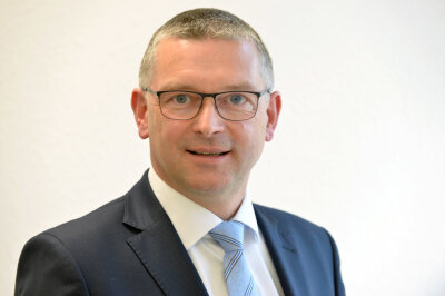 Noch drei Filialen in Mittelsachsen: Commerzbank setzt auf digitale Angebote - Jens Fröbel - Marktbereichsleiter Freiberg