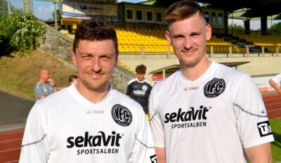 Nur noch drei freie Plätze im Kader des VFC - Patrick Grandner (links) hat seinen Vertrag beim VFC Plauen verlängert. Neu im Vogtlandstadion ist Eric Träger, der vom Regionalligisten VfB Auerbach kommt. 