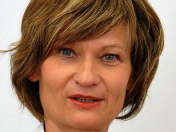 OB Ludwig kündigt Grünflächen-Offensive an - Oberbürgermeisterin Barbara Ludwig