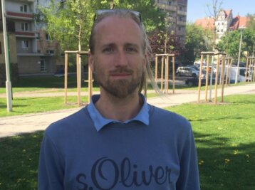 André Bauer, Yoga- und Informatik-Lehrer in Zwickau und Greiz, will sich um das Amt des Oberbürgermeisters bewerben.