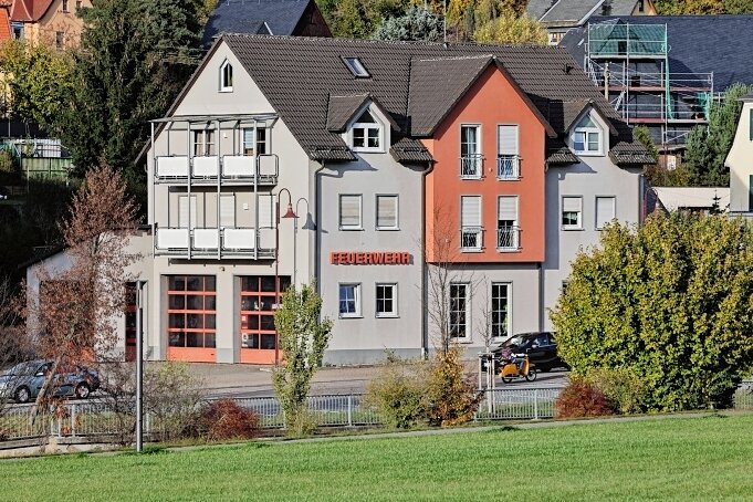 Oberlungwitzer Feuerwehr fordert von Stadt mehr Tempo - Das Feuerwehrgeräteheaus in Oberlungwitz entspricht nicht mehr den Anforderungen. 