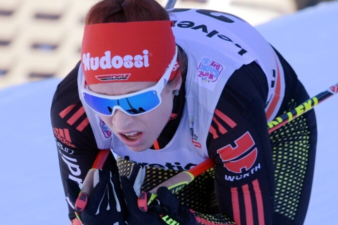 Oberwiesenthaler Langläuferin Katharina Hennig fährt bestes Weltcupergebnis ein - 