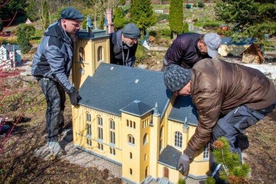 Oederan: Miniaturpark Klein-Erzgebirge öffnet wieder - 