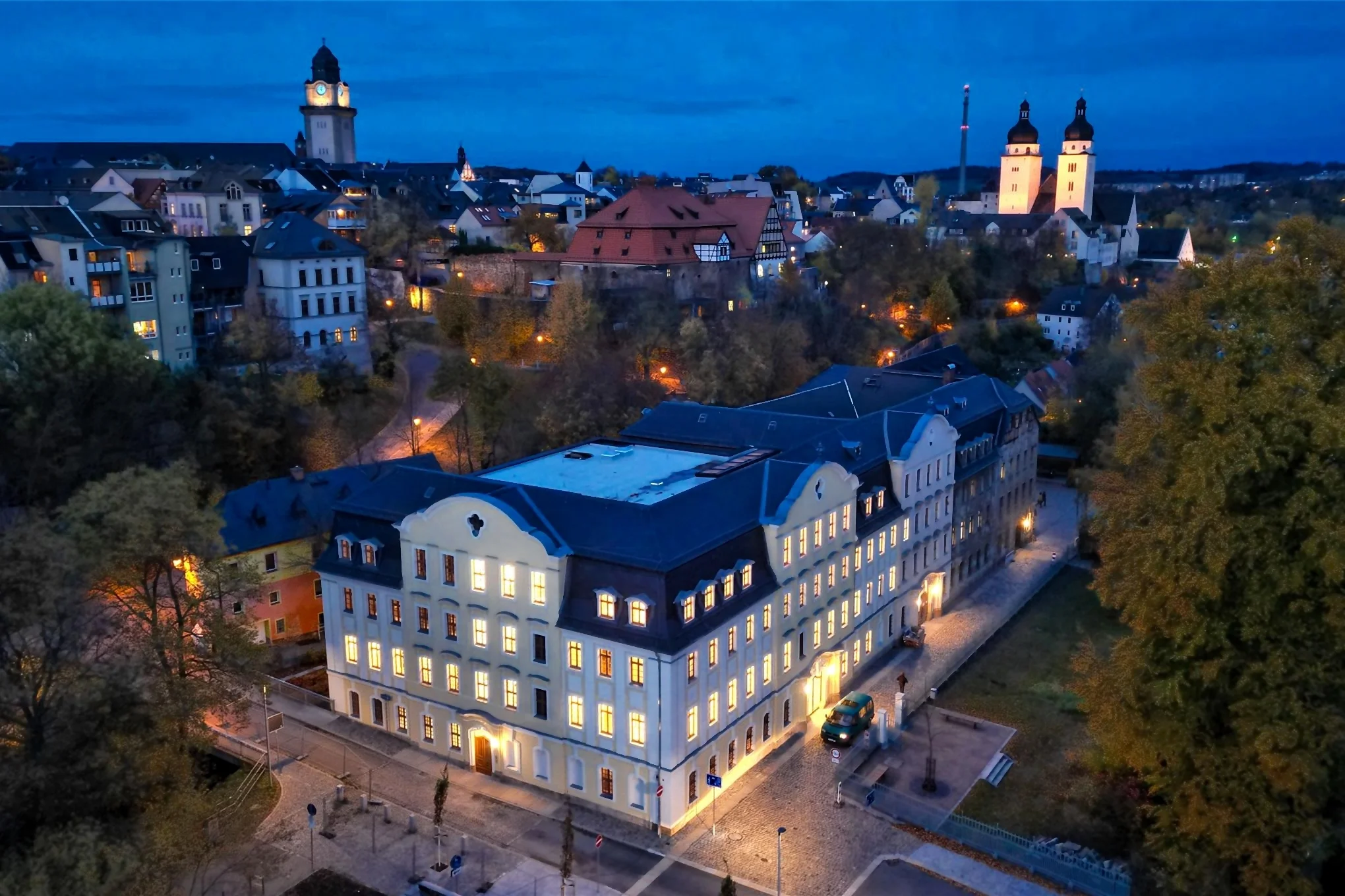 Öffnungszeiten, Preise, Eröffnungsprogramm Was man zur neuen „Fabrik