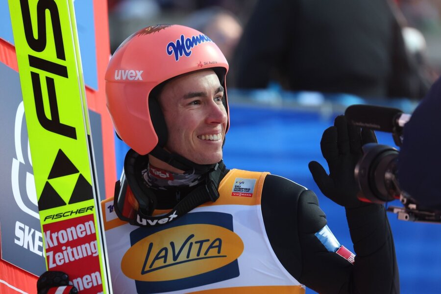 Österreicher Kraft gewinnt Gesamtweltcup der Skispringer - Hat zum dritten Mal nach 2016/17 und 2019/20 den Gesamtweltcup geholt: Skispringer Stefan Kraft aus Österreich.