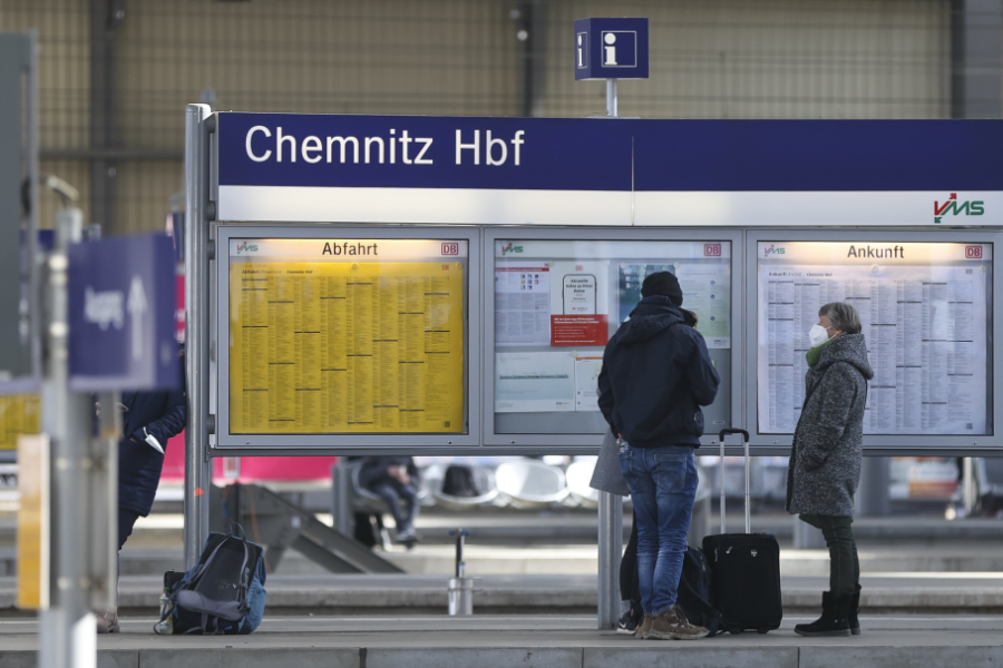Ohne Eltern im Zug: Kinder fahren versehentlich in Richtung Zwickau - 
