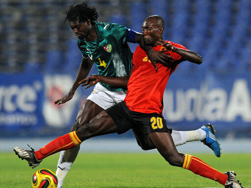 OK erhebt Vorwürfe gegen Togos Delegation - Angola und Togo trafen im August 2009 in einem Freundschaftsspiel aufeinander