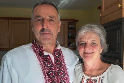 "Oma weint, weil Freunde tot sind" - Paar aus dem Vogtland berichtet aus der Ukraine - Achim und Gabi Döbrich