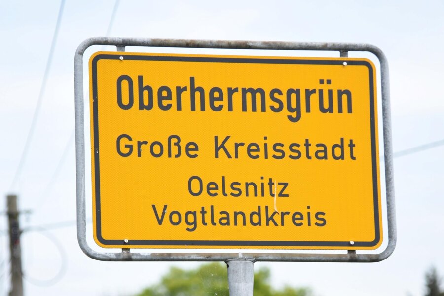 Ortschaftsratswahl Oberhermsgrün: Diese Kandidatinnen und Kandidaten wurden gewählt - In Oberhermsgrün wurde am Sonntag ein fünfköpfiger Ortschaftsrat gewählt.