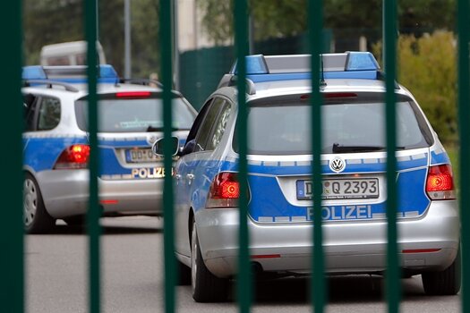 Ostrau: Radfahrer geschlagen und bestohlen - Polizei sucht Zeugen - 