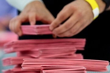 Zur Briefwahl haben Bürger in Grünhain-Beierfeld und Eibenstock versehentlich zwei Wahlscheine erhalten. 