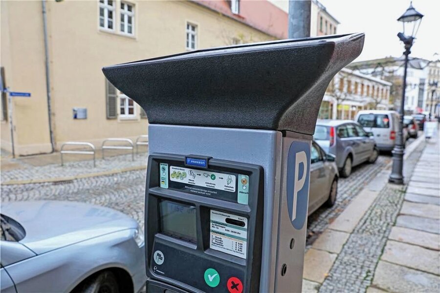 Parken in Zwickaus Innenstadt: Kommen die höheren Gebühren? - Parkautomaten in der Zwickauer Innenstadt müssen bald wegen steigender Parkgebühren wieder neu programmiert werden.