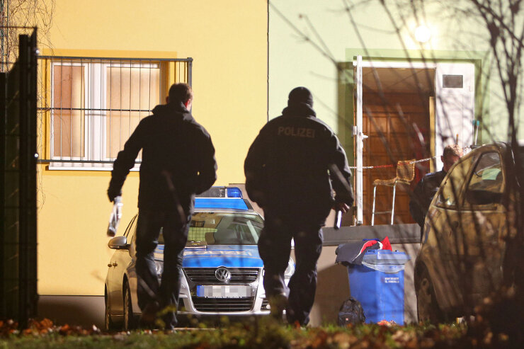 Passanten stoßen in Hohenstein-Ernstthal auf Leiche - 