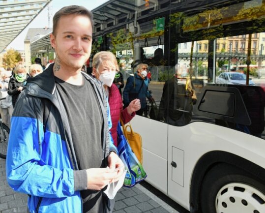 Pauschalticket für Nahverkehr: Was sich Fahrgäste wünschen - Eric Kotte aus Freiberg würde für ein deutschlandweit gültiges Nahverkehrsticket auch mehr als 30 Euro im Monat ausgeben. 