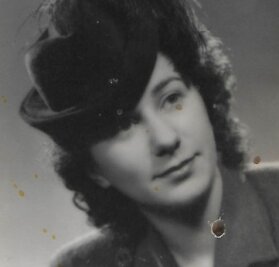 Peniger erinnern an KZ-Außenlager - ... überlebte ihre Schwester Lilly Markovics den Holocaust. Zwei Schicksale, die die Broschüre beleuchtet. 