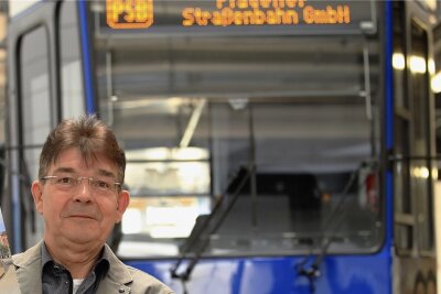 Personalnot: Plauener Straßenbahn fährt weiter im Ferientakt - Karsten Treiber, Geschäftsführer der Plauener Straßenbahn, bittet die Fahrgäste um Verständnis. Er will sobald wie möglich zum Normalfahrplan zurückkehren, versichert er. 