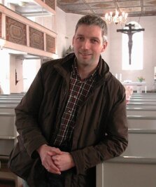 Pfarrer Bernhard Stief tritt in Fußstapfen einer Legende - Pfarrer Bernhard Stief wird am 29. Juni um 14 Uhr in der Weißenborner Kirche verabschiedet. 