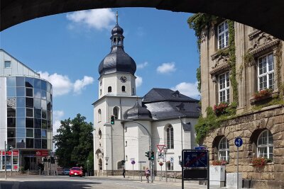 Pfarrhaus in Plauen: Diebstahl während des Gottesdienstes - Lutherkirche im Stadtzentrum von Plauen: Diebstahl während des Gottesdienstes.