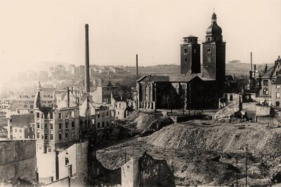 Plauen gedenkt am Mittwoch der Zerstörung der Stadt vor 79 Jahren - Plauen wurde kurz vor dem Ende des Zweiten Weltkrieges stark zerstört.
