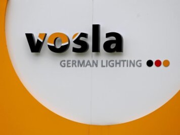 Plauener Speziallampenhersteller Vosla verliert Großauftrag und baut 40 Stellen ab - 