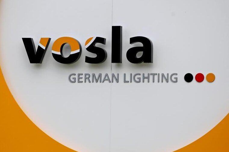 Plauener Speziallampenhersteller Vosla verliert Großauftrag und baut 40 Stellen ab - 