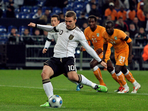 "Poldi" bewahrt deutsches Team vor Niederlage - Lukas Podolski erzielt seinen ersten von zwei Treffern