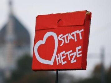 Politprominenz bei Kundgebung "Herz statt Hetze" in Chemnitz erwartet - 