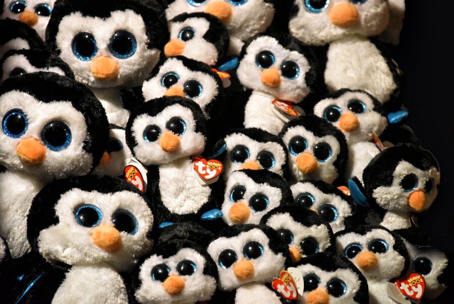 Polizei bringt Zehnjährigem seinen Plüsch-Pinguin zurück - 