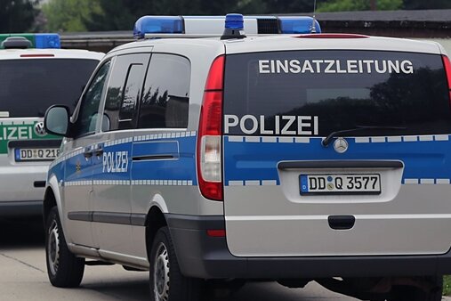Polizei findet in Oberfranken gestohlenen Laster in Chemnitz wieder - 