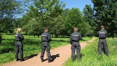 Polizei findet Leiche bei Suche nach vermisster Frau - Bei einer Vermisstensuche am Donnerstagvormittag in Chemnitz fanden die Beamten eine Leiche.