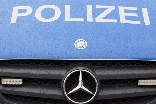 Polizei stoppt Corona-Kritiker Schiffmann in Chemnitz - 