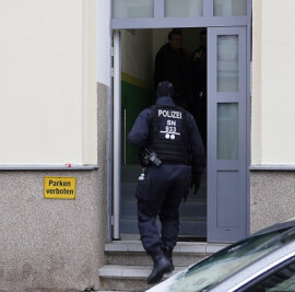 Polizeieinsatz am Sonnenberg gegen mutmaßliche Urkundenfälscher - 