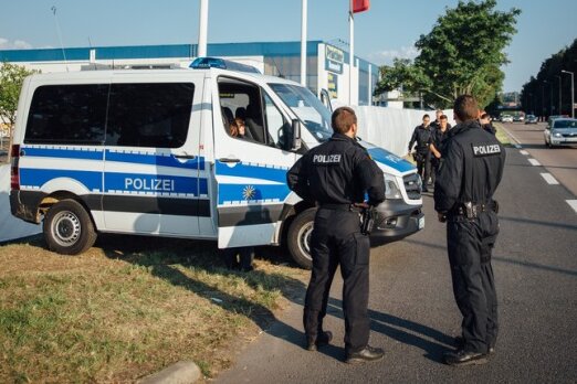 Polizeilicher Notstand - Versammlungsverbot für Heidenau - 
