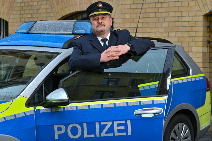 Polizeipräsident Demmler verteidigt Strategie - René Demmler, Präsident der Polizeidirektion Leipzig